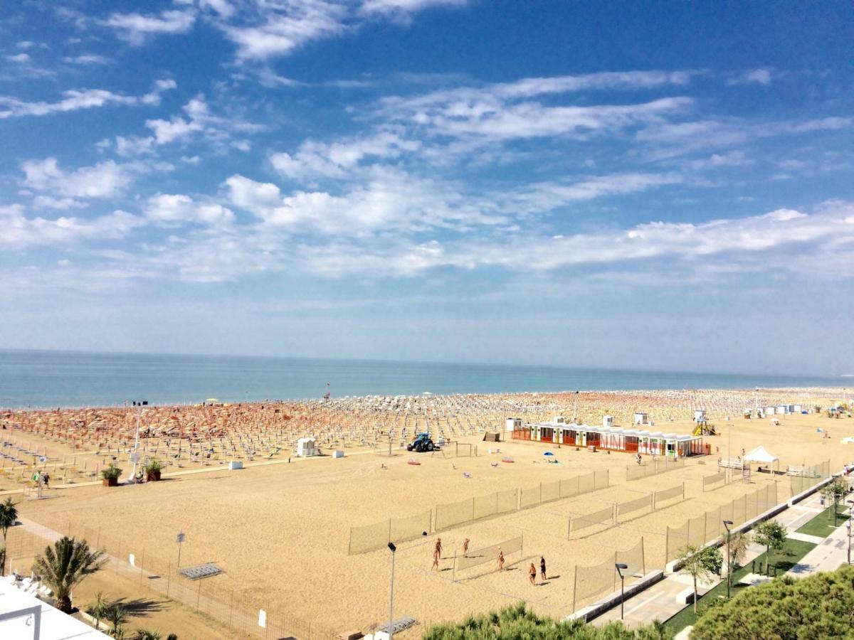 Isola Clara - Appartamenti Bibione Exterior foto